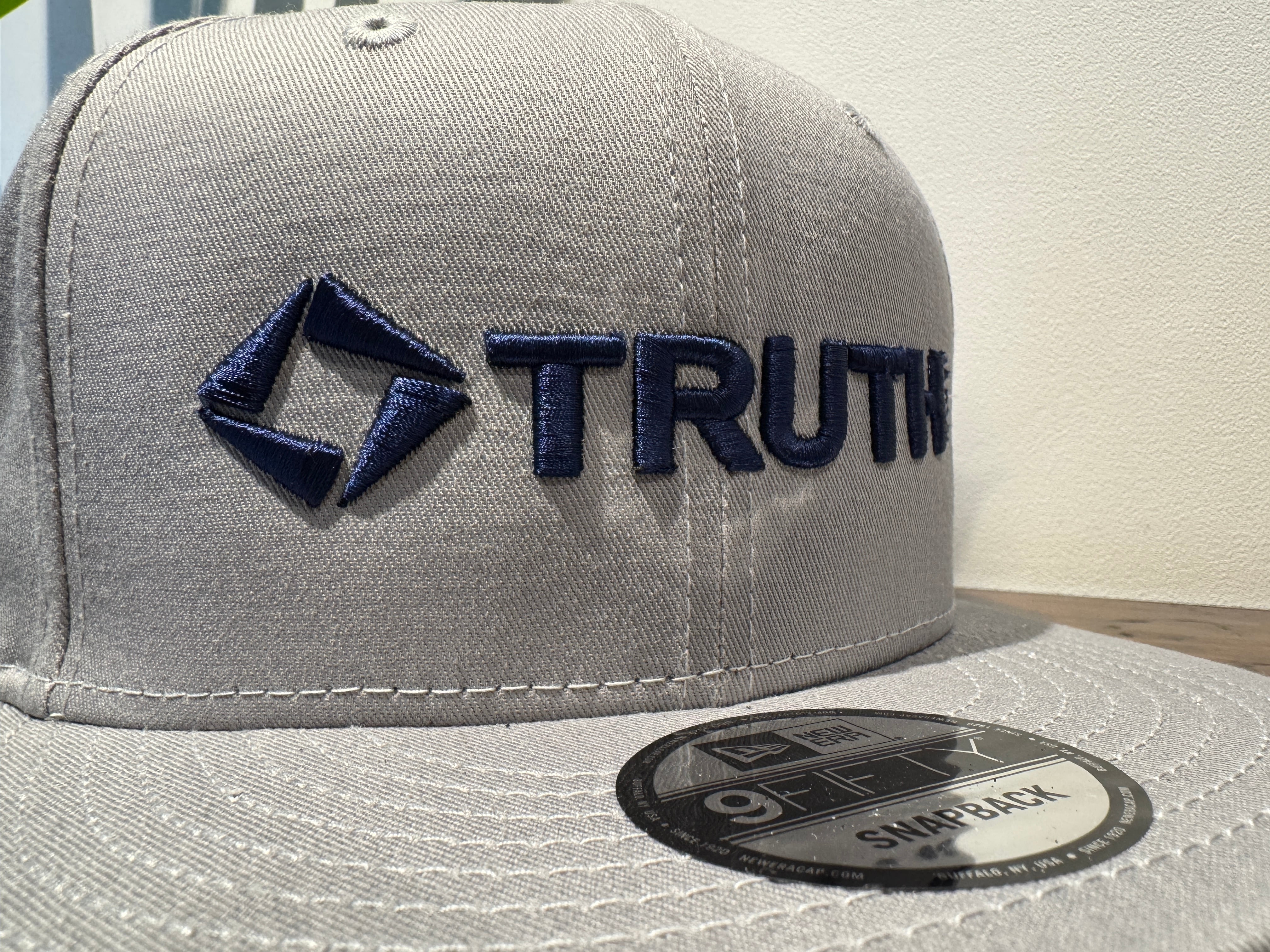 TRUTH JAPAN × NEWERA Original Cap フラットバイザー | ーーーh a g e