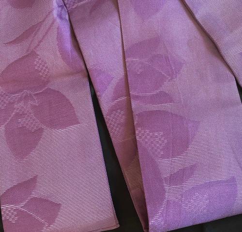 〈藤紫の紗の帯 〉織り出し　花模様　名古屋帯　夏帯　紫色の帯