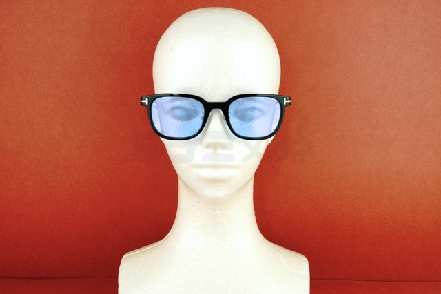 【山崎育三郎さん着用】TOM FORD サングラス TF1233-D 01V ウエリントン メンズ レディース おしゃれ 日本企画 アジアンフィット ITALY イタリア製 トムフォード-5枚目