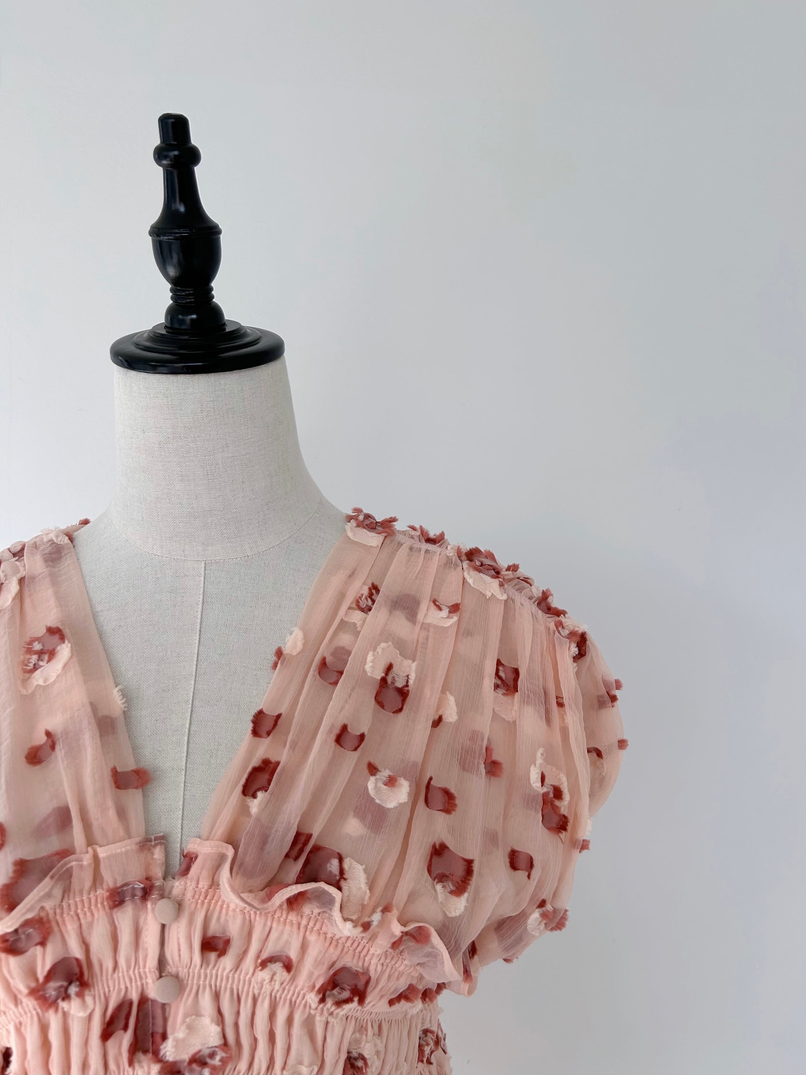 COEL カットジャガードシャーリングブラウス | KOKO