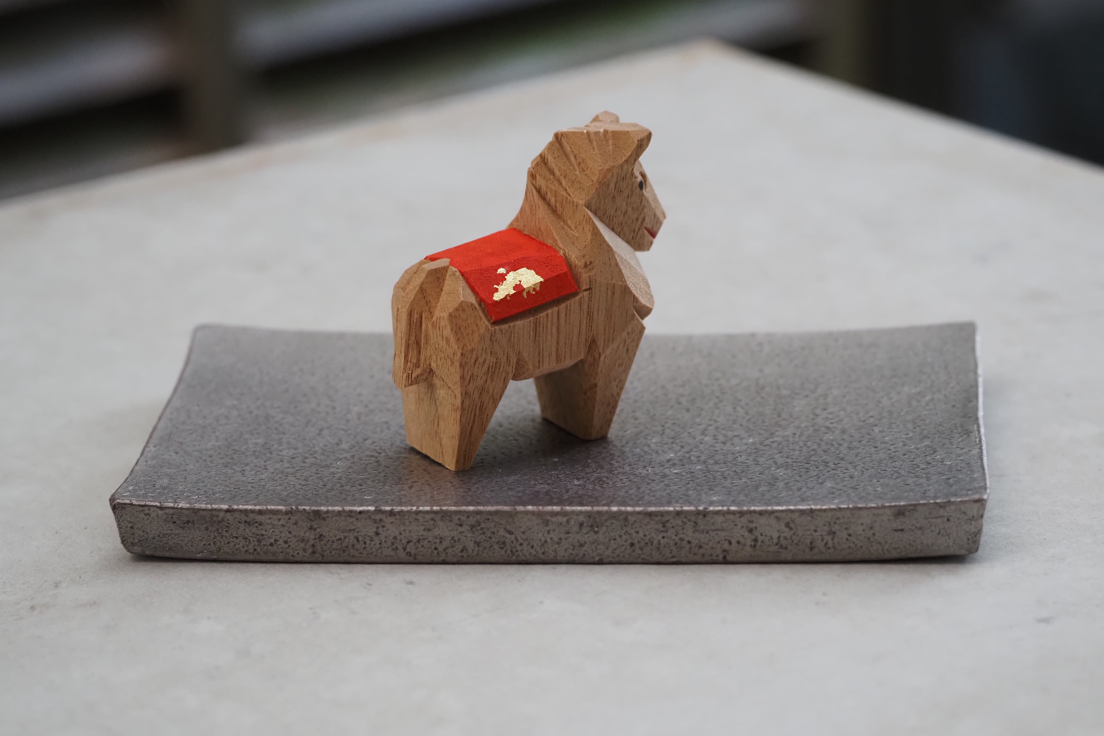 奈良一刀彫 浦弘園 干支「馬 」 | 陶屋なづな