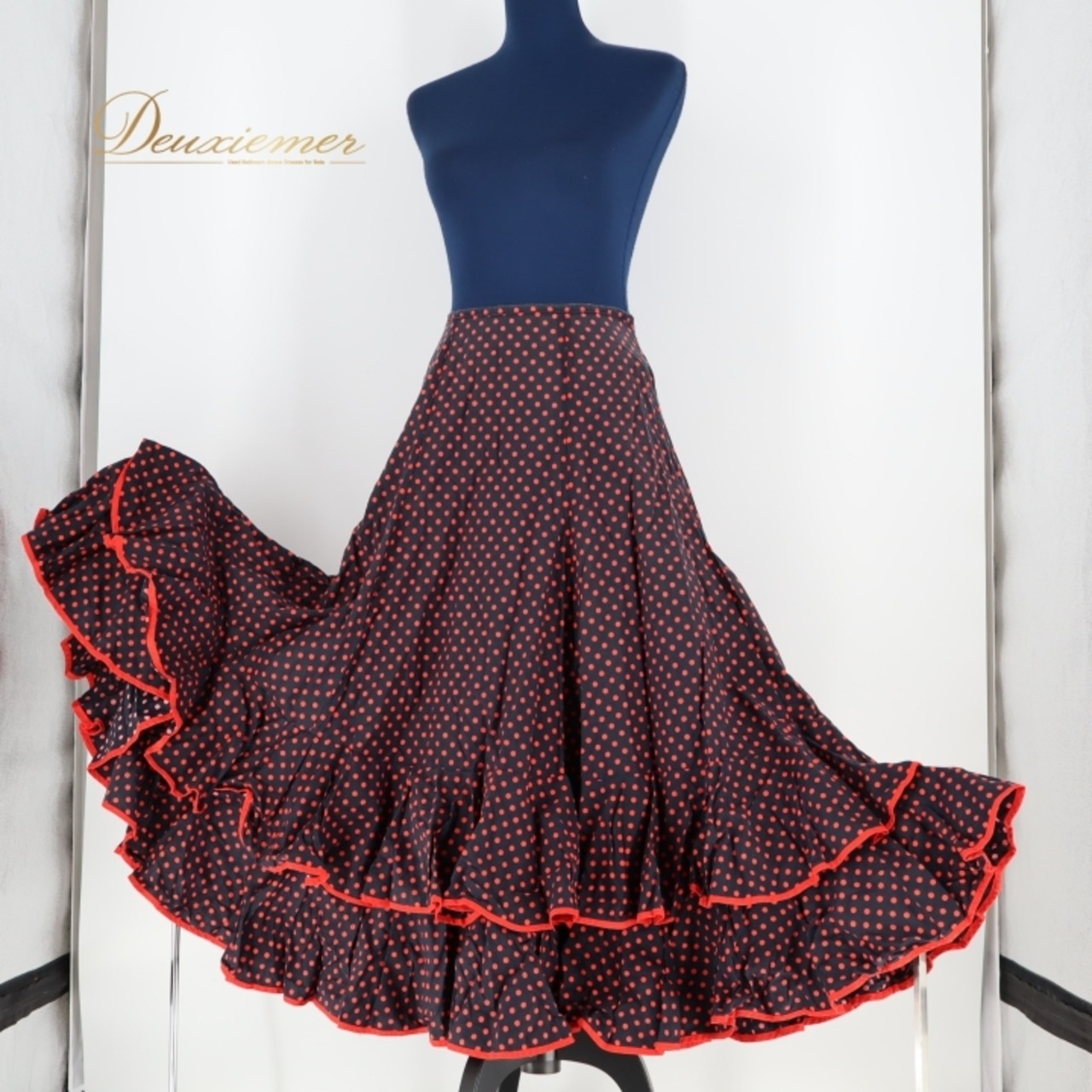 フラメンコ 衣装 ファルダ スカート 黒 赤 ドット 水玉 ボランテ フリル ダンス パーティ 発表会 ブラック系 レッド系 フリルスカート 踊り衣装 レディース おしゃれ パーティー用 発表会用 ダンス用