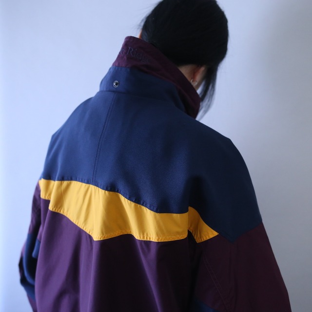 "Columbia" 薩摩芋 good color over silhouette mountain jacket