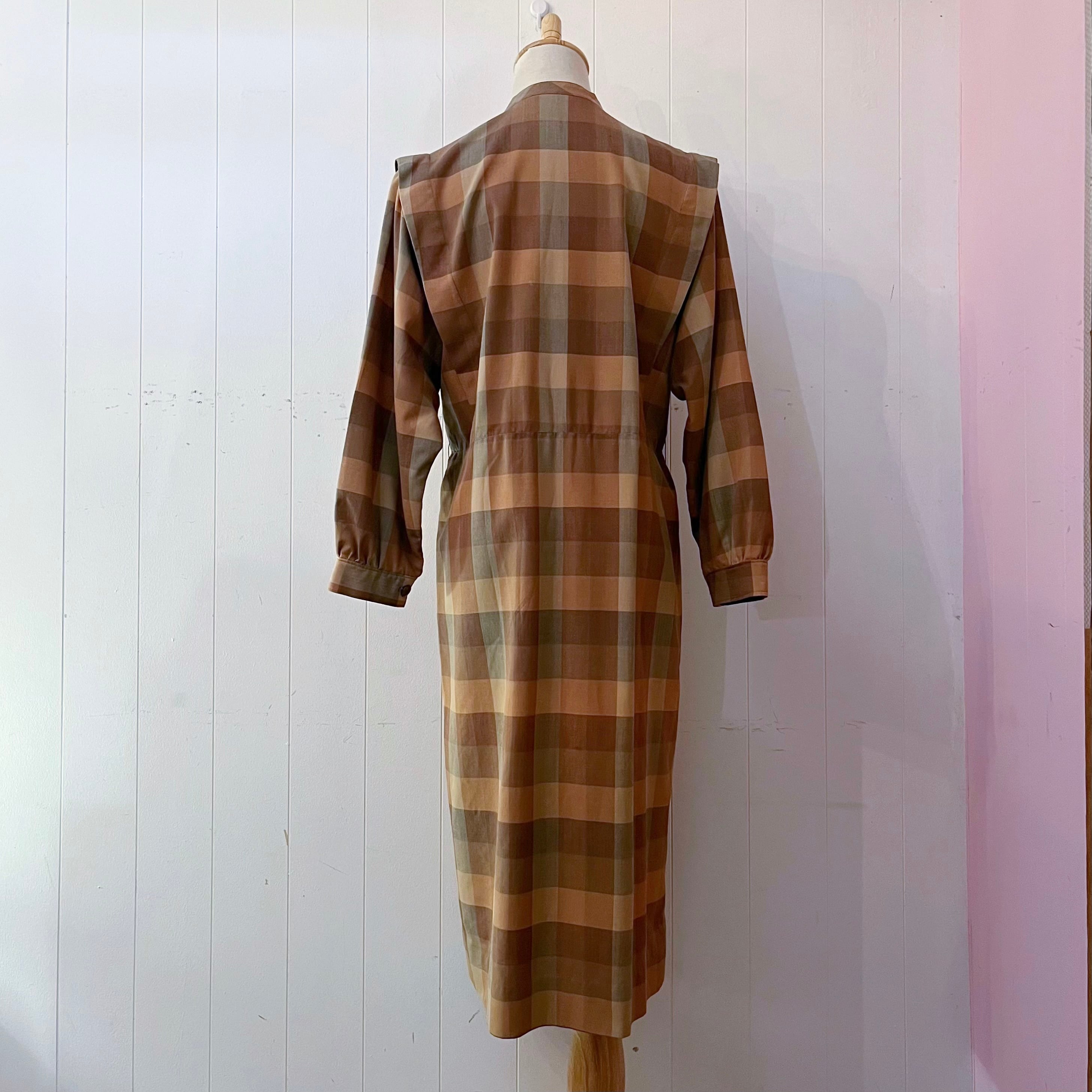 block check asymmetry button one-piece