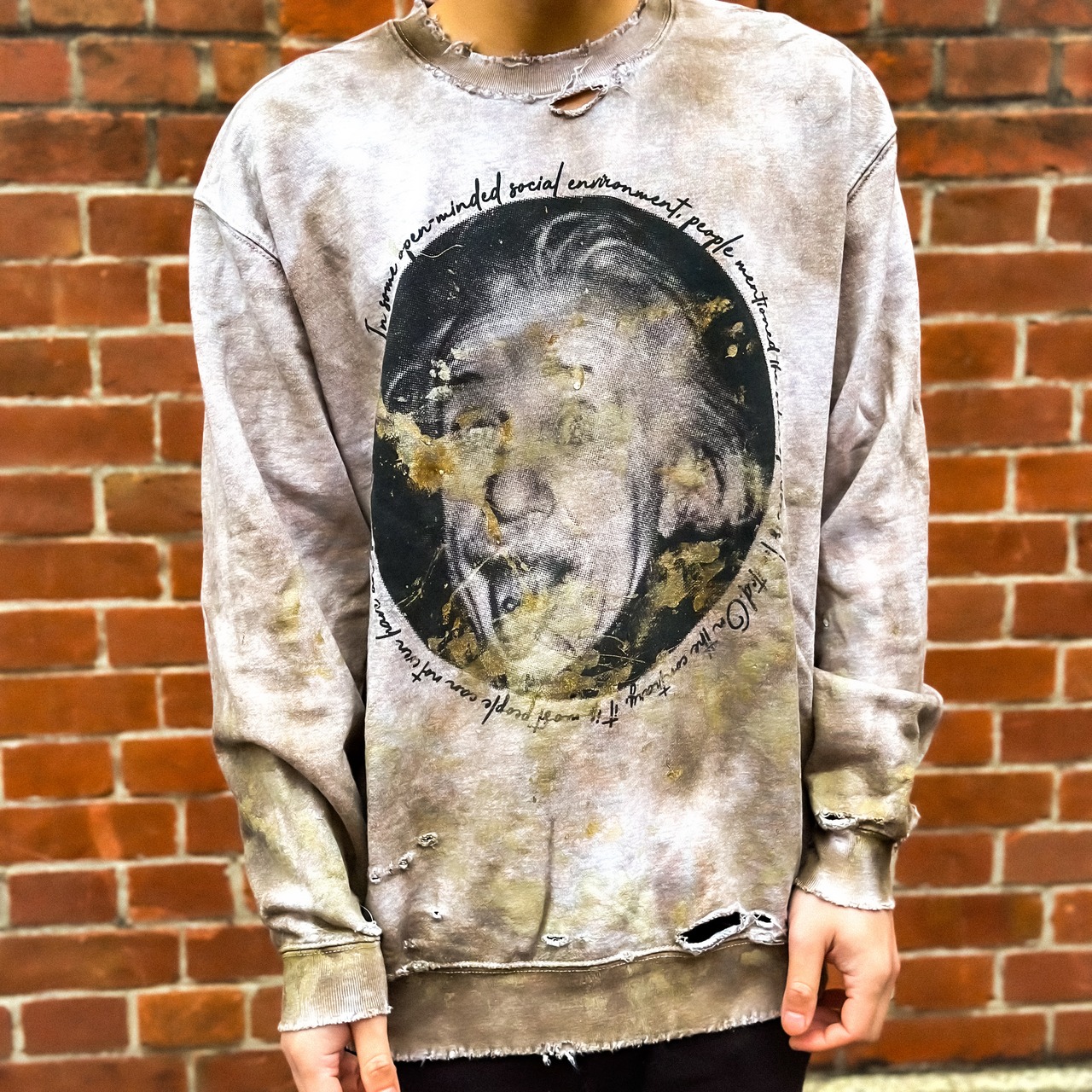 UNFINISHED GO OUT OF FASHION24126