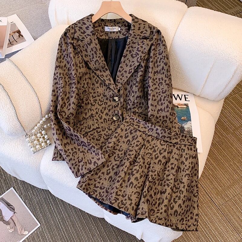 女性用ウールスーツセット,ラージサイズ,5XL,ヒョウ柄,タンクトップとショートパンツ,エレガントなオフィスウェア