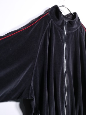 XXL over silhouette piping design black velour track jacket