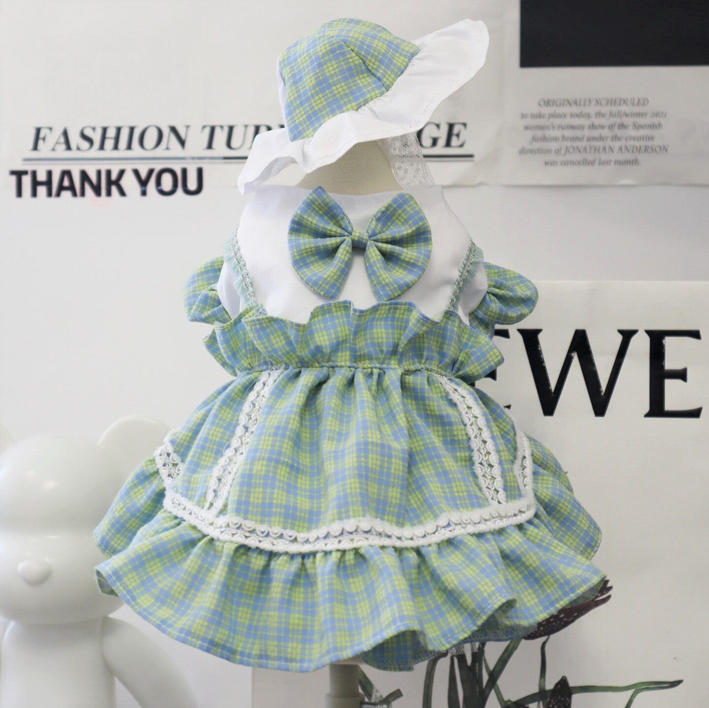 ブルー×イエローのチェックワンピース