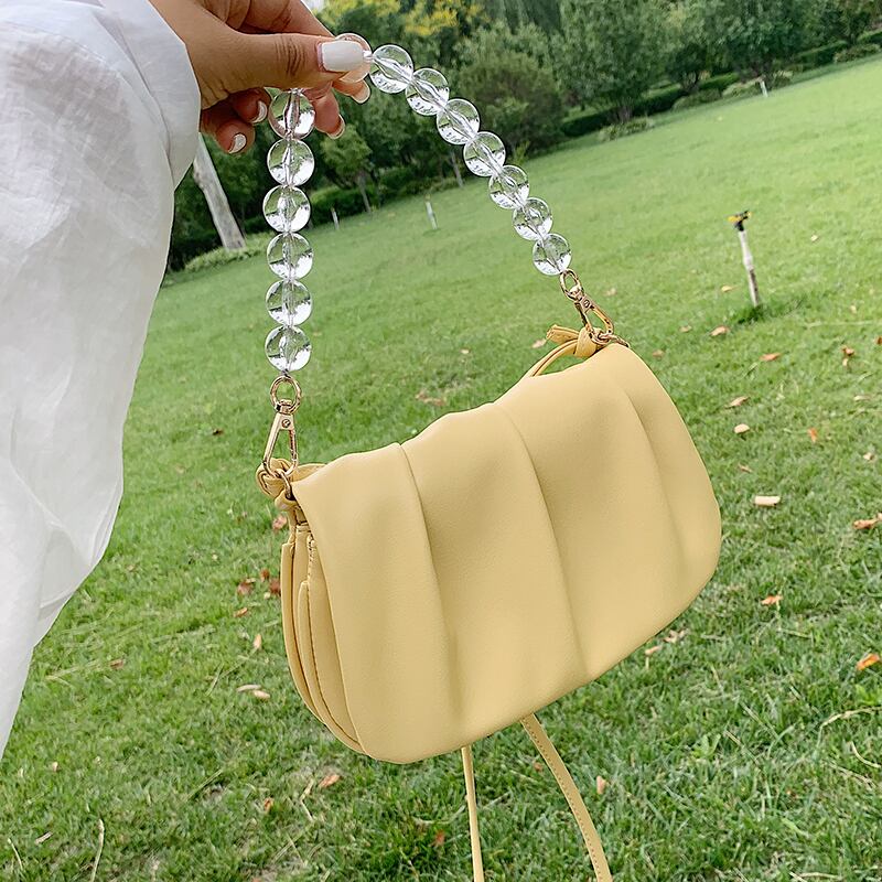 夏の新しい小さな新鮮な女性のバッグ2020人気の新しい流行のファッションメッセンジャーバッグネットセレブワイルドクラウドバッグ 手作りハンドバック55578846803