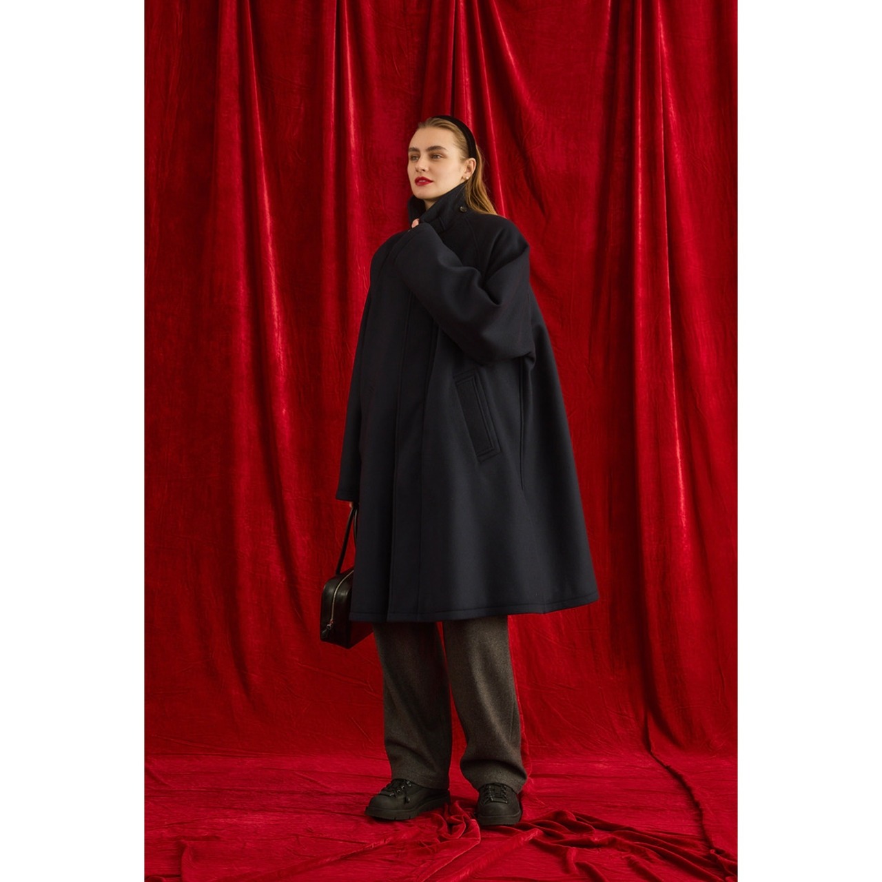 Oblada WOOL FEATHER COAT