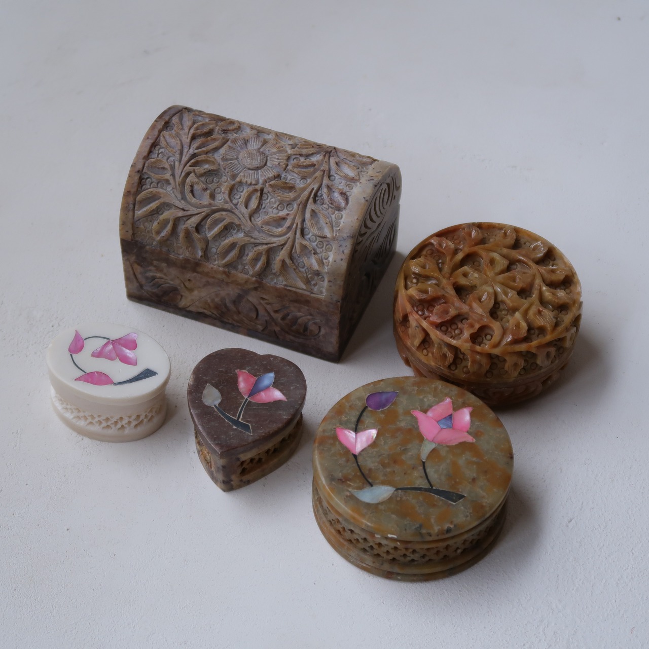 ピンクのお花のケース