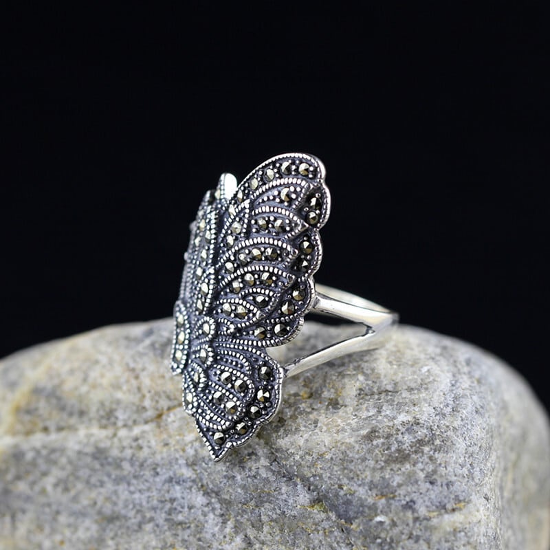 蝶モチーフ | H₂O シルバーアクセサリーのセレクトショップ 蝶モチーフ | H₂O シルバーアクセサリーのセレクトショップ