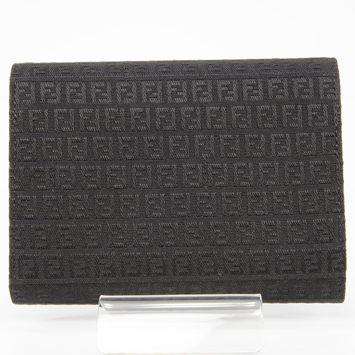 本物・送料無料・新品同様】FENDI・フェンディ・短財布・三つ折り財布