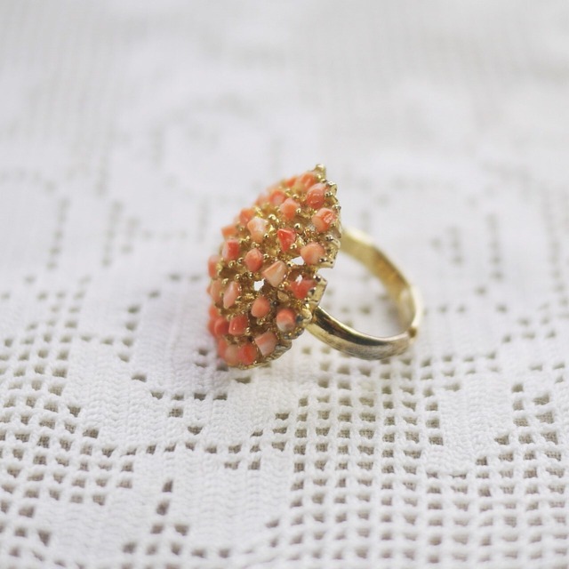 ピンクサンゴの指輪 ヴィンテージ日本
