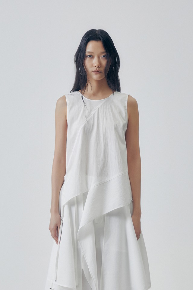 [TREEMINGBIRD] Asymmetric Draped Sleeveless Top [ White ] 正規品 韓国ブランド 韓国通販 韓国代行 韓国ファッション TRMNGBD tmb TREEMING BIRD トリミングバード 日本 店舗