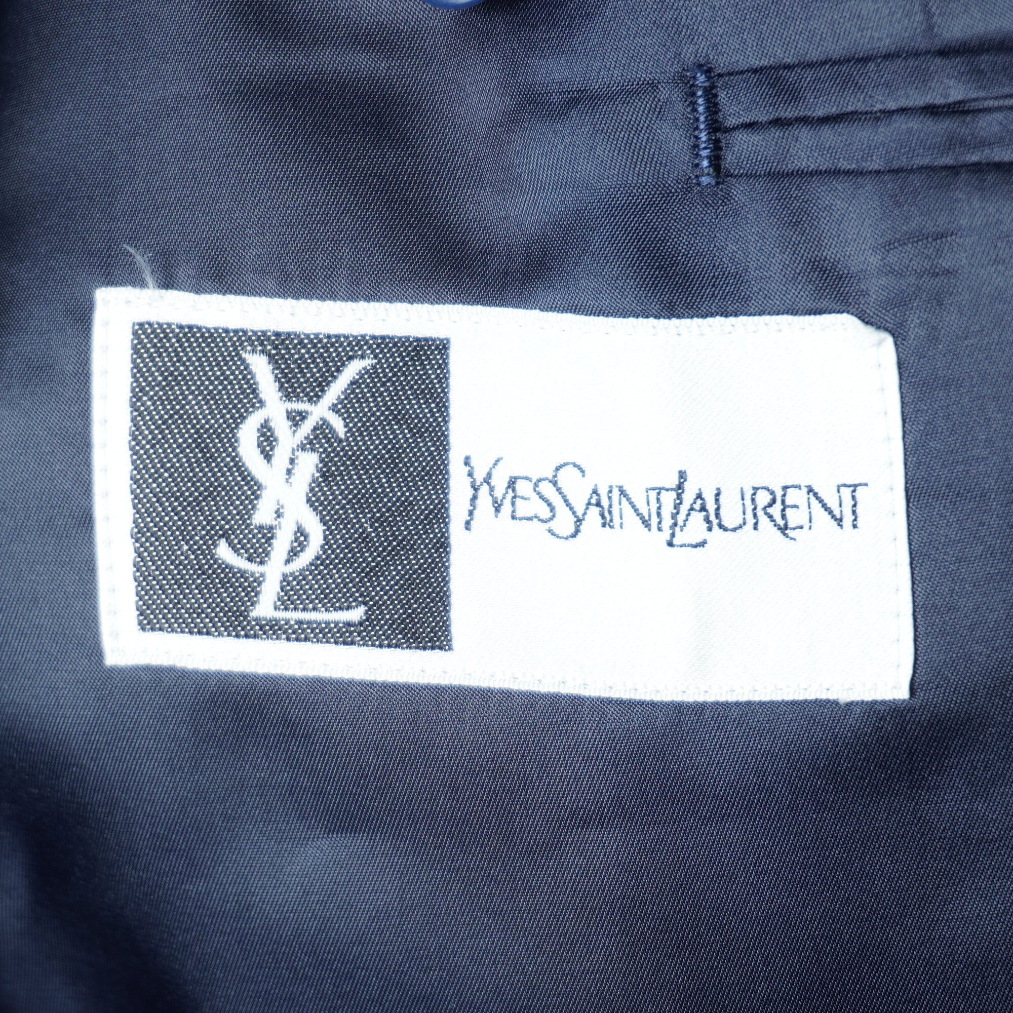 Yves Saint Laurent】イブサンローラン WOOL100%ストライプシングル2B