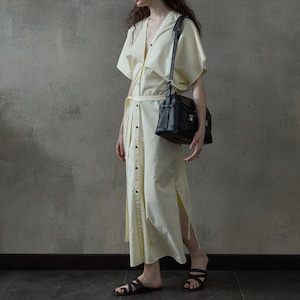 A-line Silhouette V-neck Shirt onepiece T0417