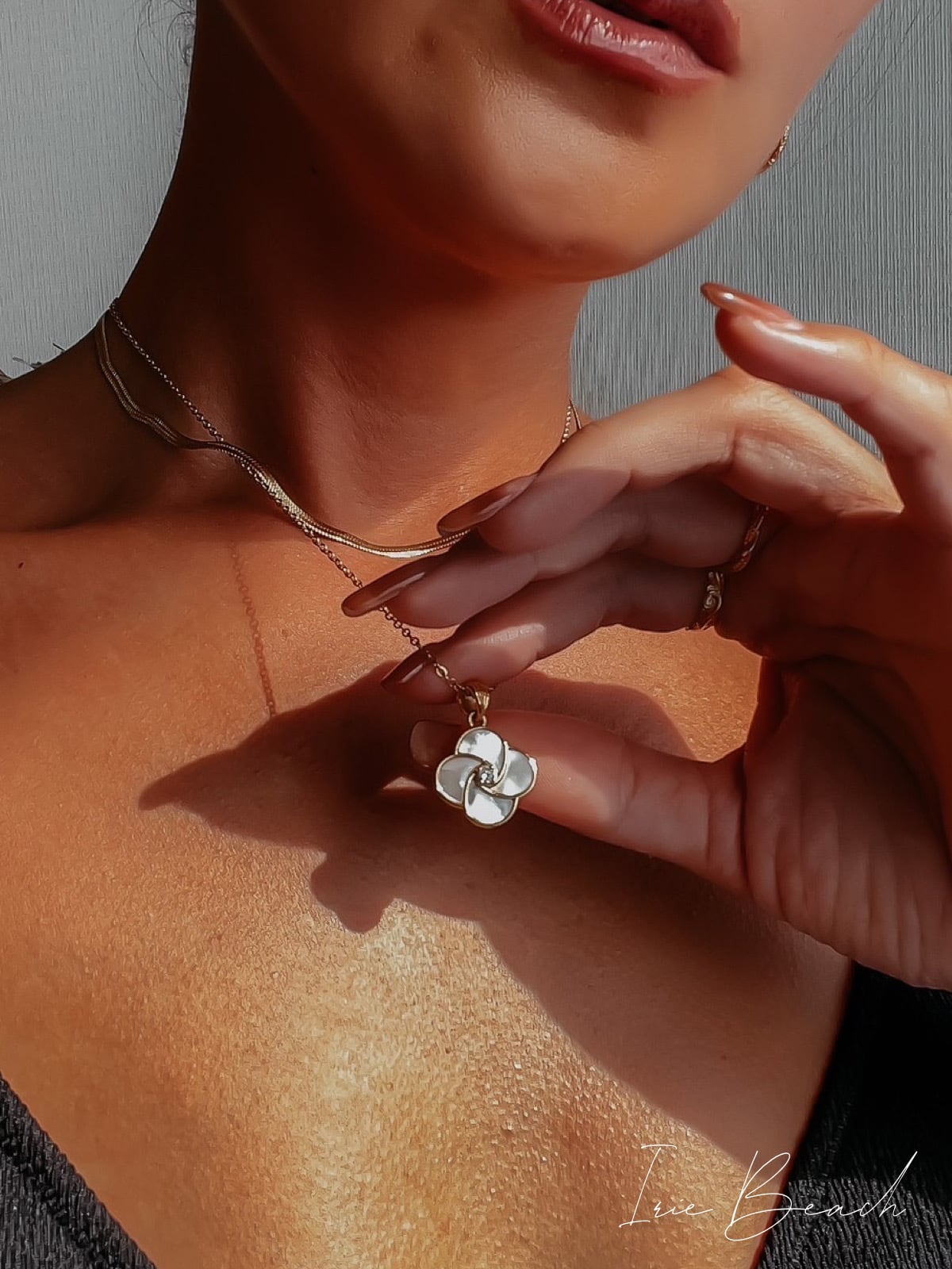 shell flower cz necklace | IRIEBEACH