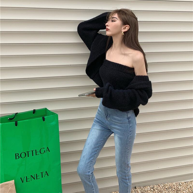 セーター ブラックショートルーズニットトップス オータムウィンターカーディガンジャケット 秋物 冬物 ブラックストロベリース61721721209