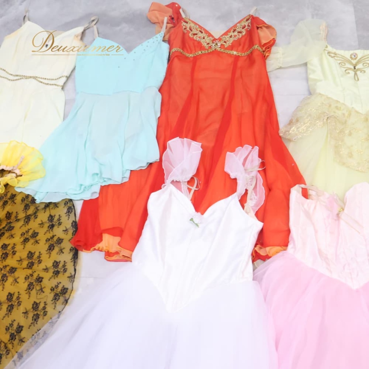 バレエ 衣装 Chacott チャコット まとめ売り 8点 セット ホワイト系 ブラック系 ピンク系 ブルー系 レッド系 イエロー系 チュチュ ロマンティックチュチュ ワンピース ジュニア 子供 コンクール 発表会 ダンス 舞台 発表会衣装 舞台衣装
