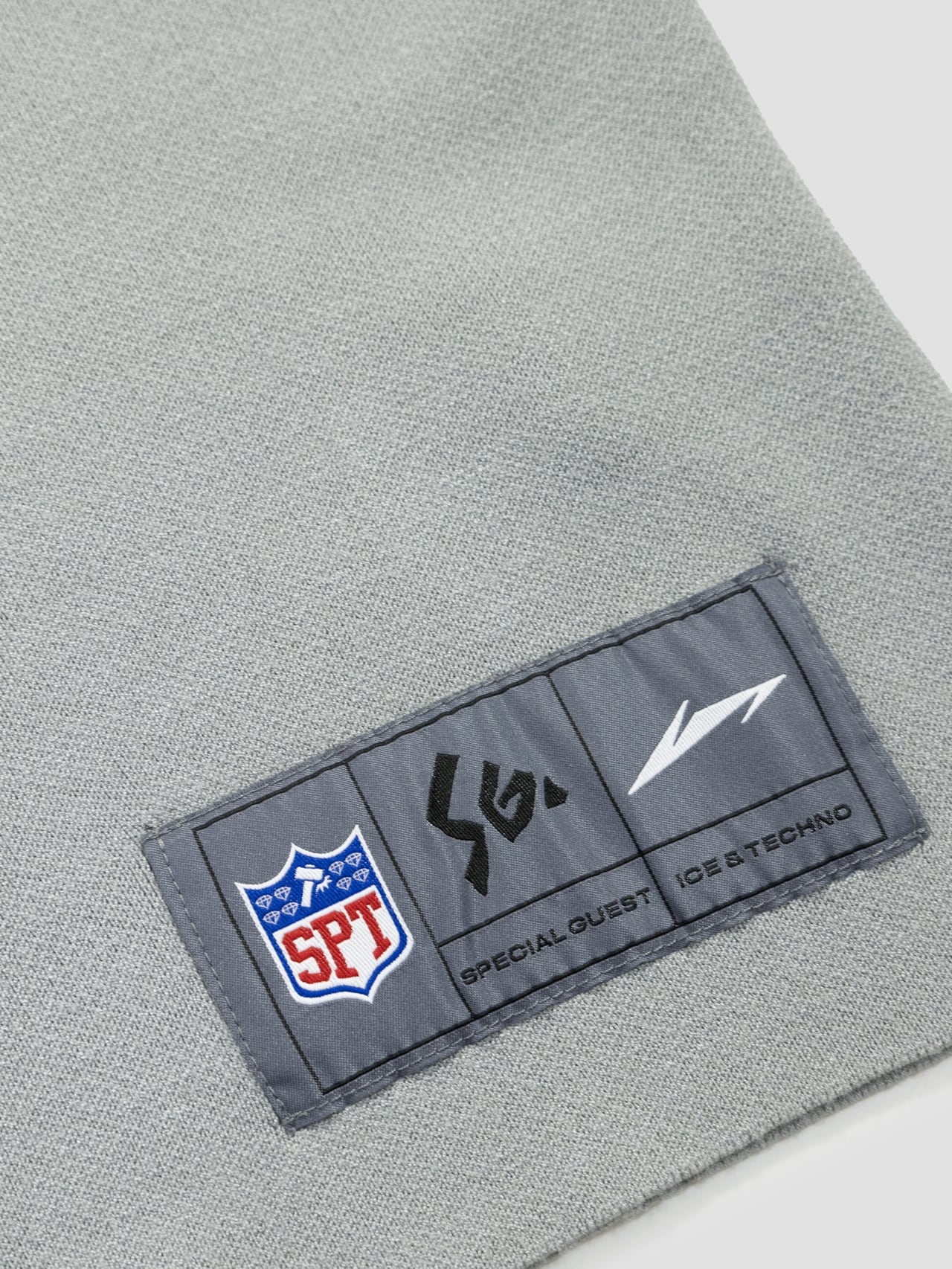 UNEEK BASEMNT - Discover independent style.
