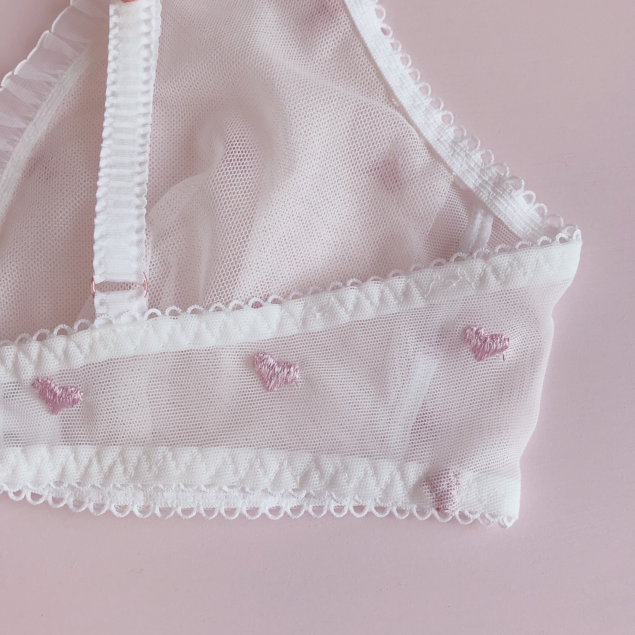 pink hearts bralette(baby pink)