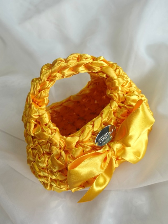 triangle satin  ribbon bag small / Sun Yellow