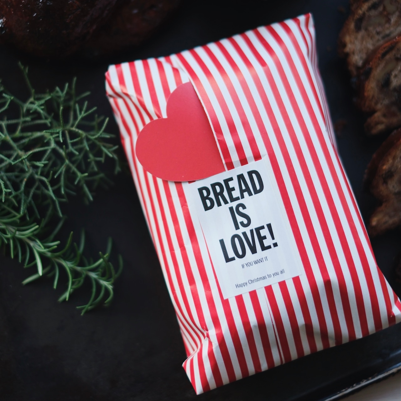 ブレッドクラブのシュトーレン ミディアムサイズ(300g)