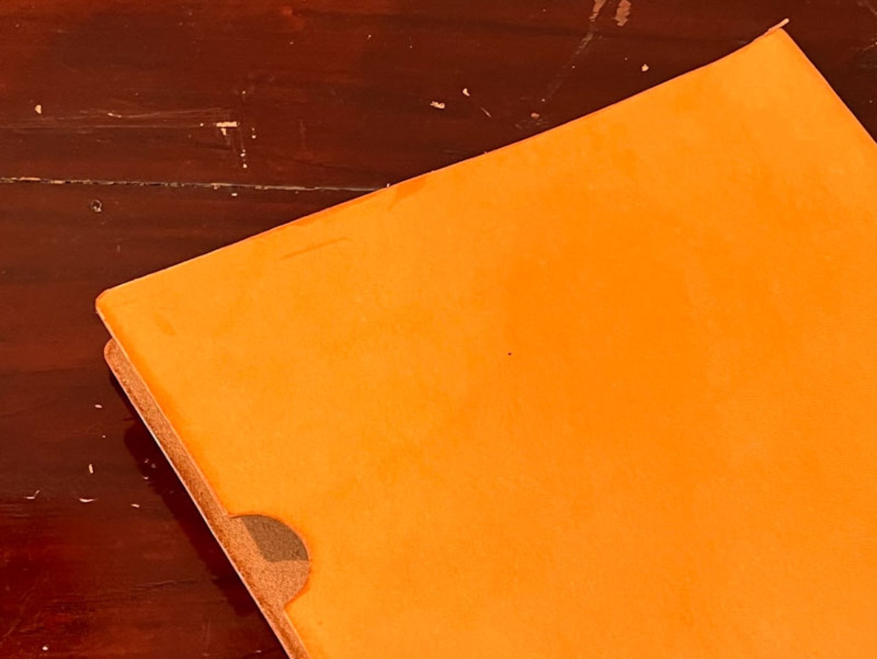 〈左利き仕様!?〉オイルレザーの書類ケース・A4