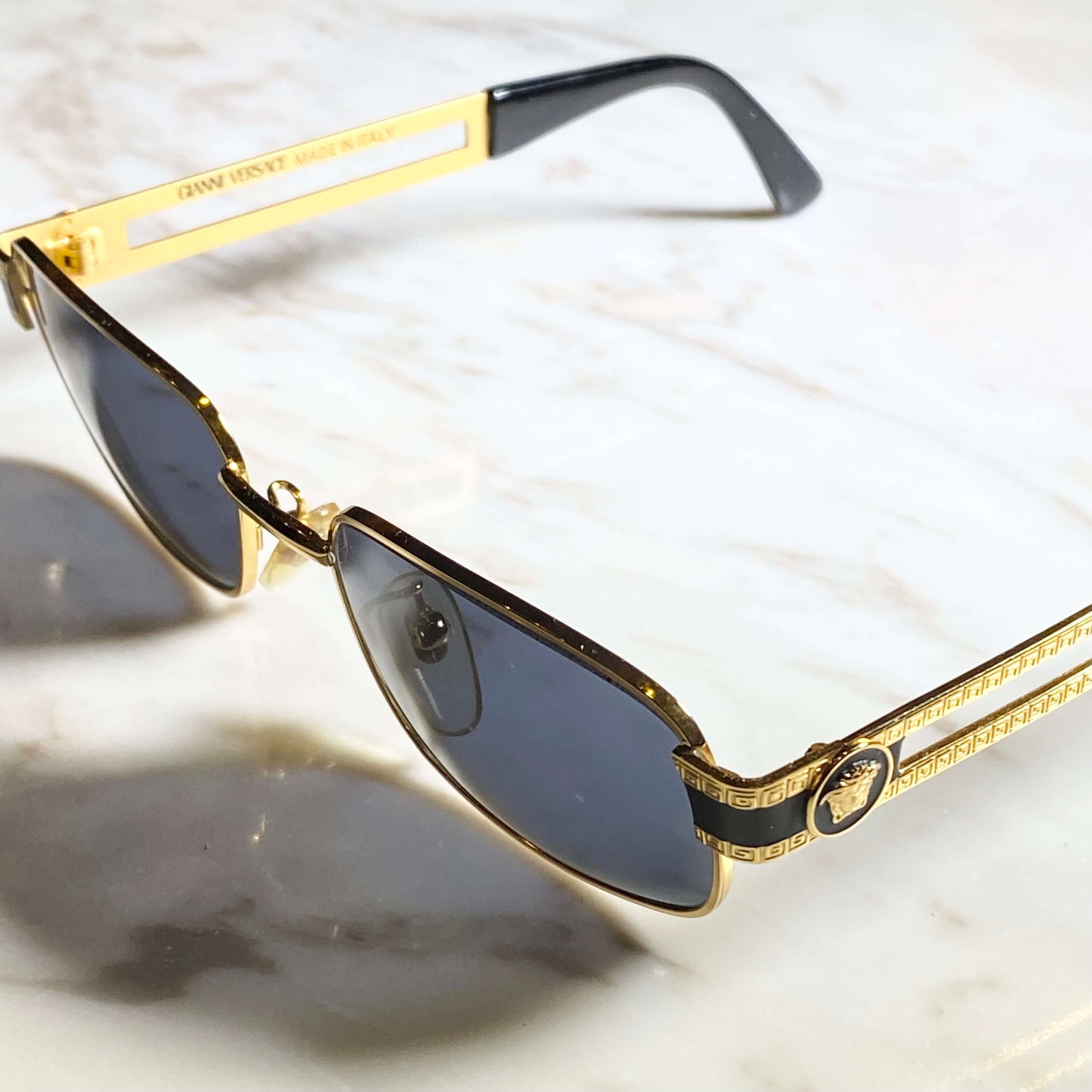 vintage GIANNI VERSACE square glasses “mod.S39” | NOIR ONLINE
