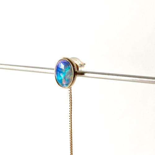 Crystal Opal One Side Earring ~Oval~