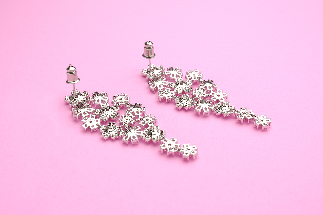 ボヌールブーケ ( ピアス / イヤリング ) シルバー