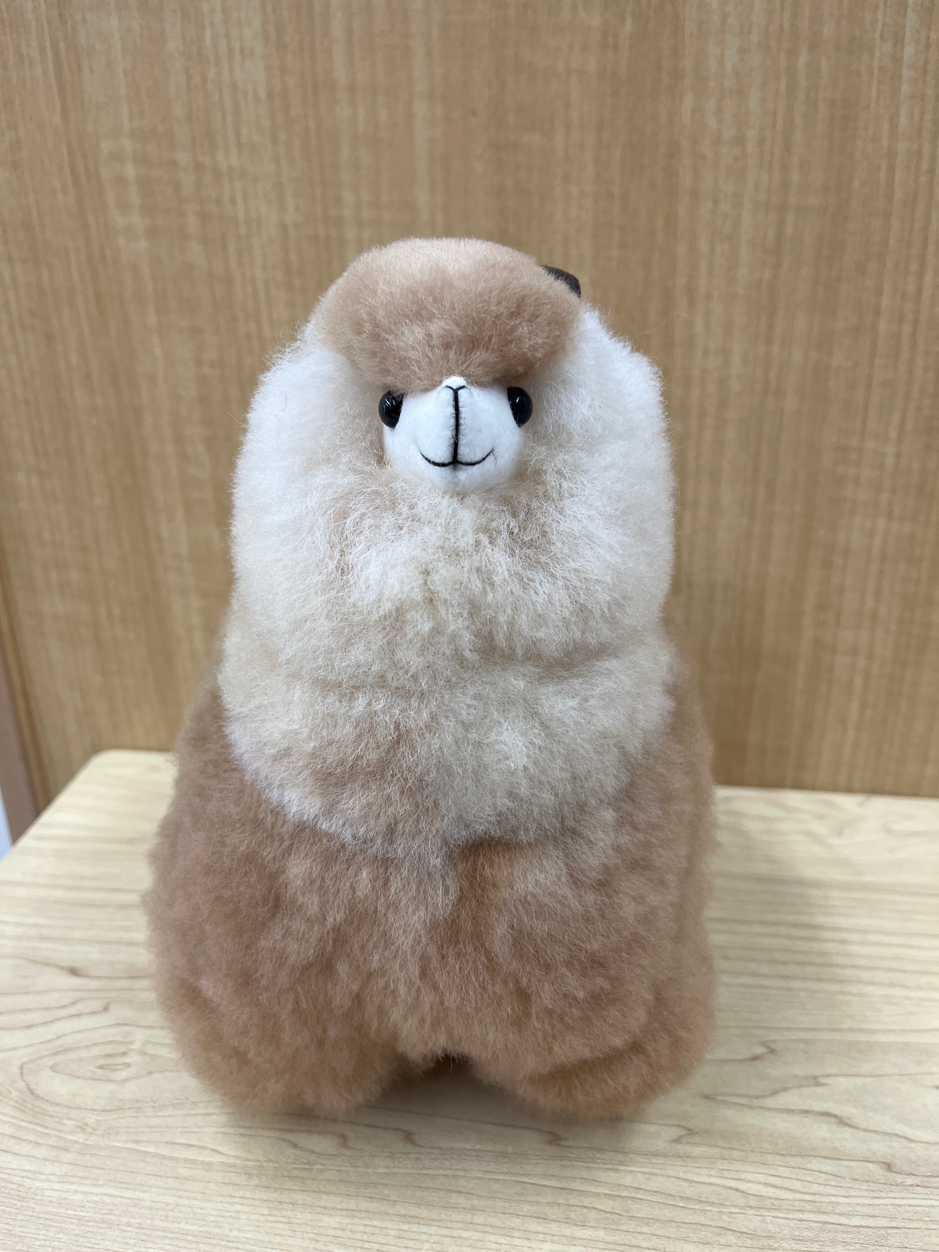 ふわふわでおしゃれな 100%ベビーアルパカの毛皮バッグ週末セール ふわふわでおしゃれな 100%ベビーアルパカの毛皮バッグ週末