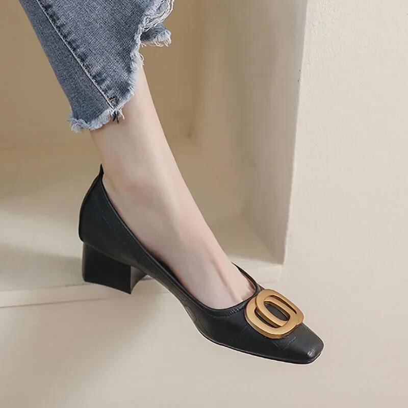 女性のための革の浅い靴,ボートの靴,金属のパンプス,エンボス加工のドレス,オフィスシューズ,大きいサイズ,34-43