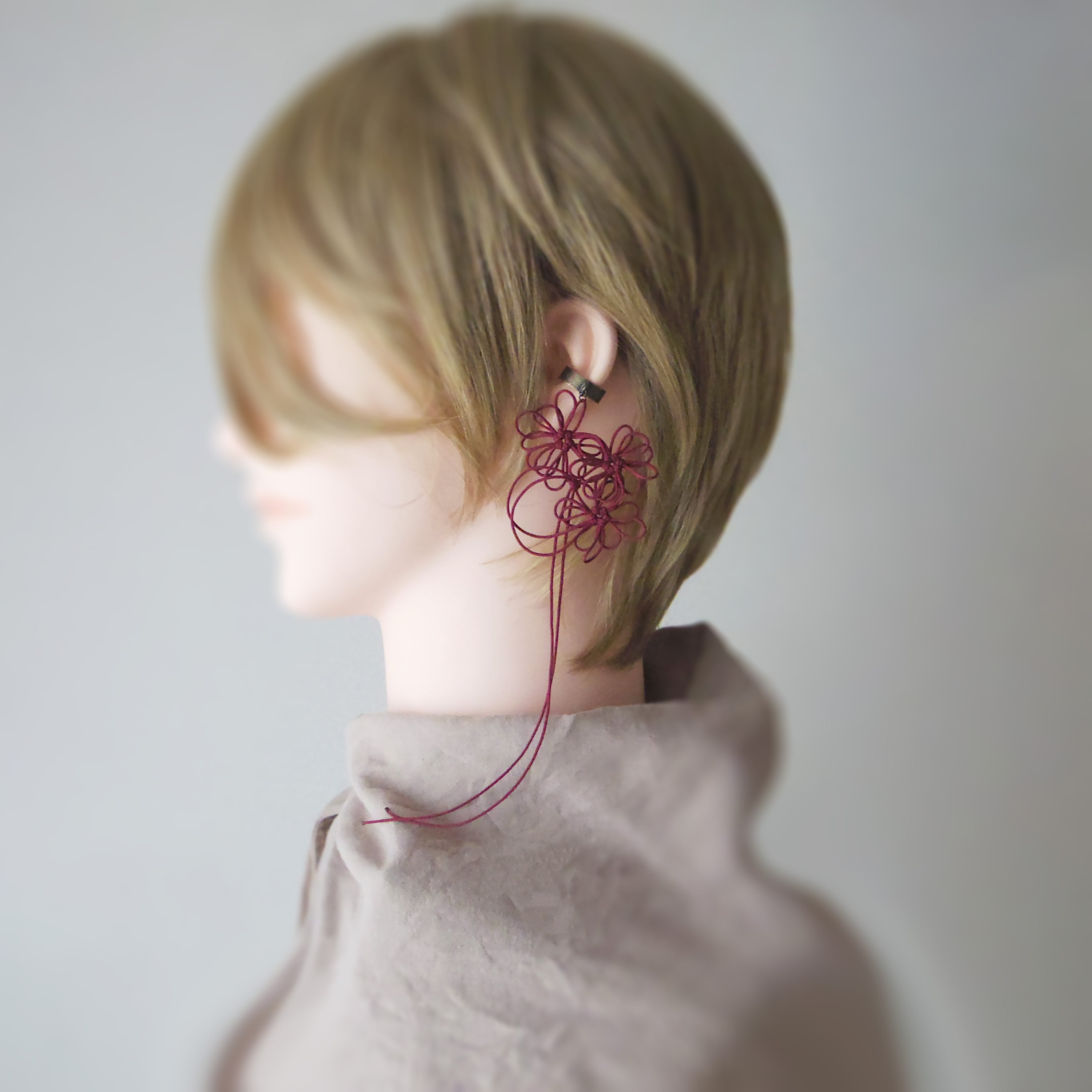 かたっぽイヤーカフ「ことのはたどる」