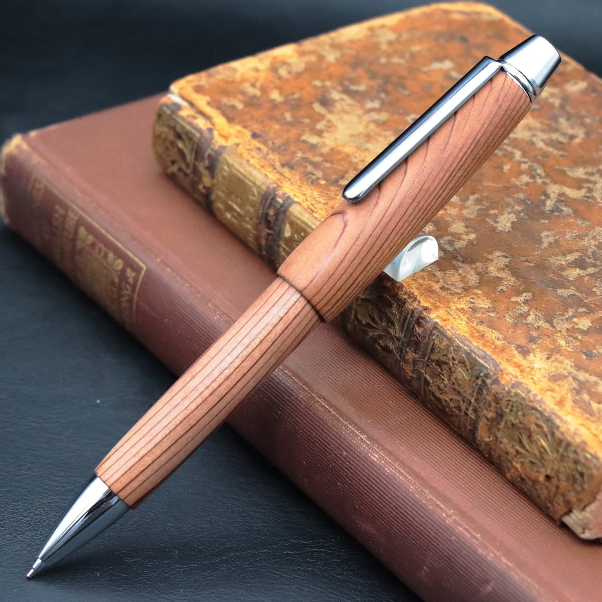 アンボイナバール 紅白花梨瘤 瘤杢 3・Pencil 0.5mm」木軸