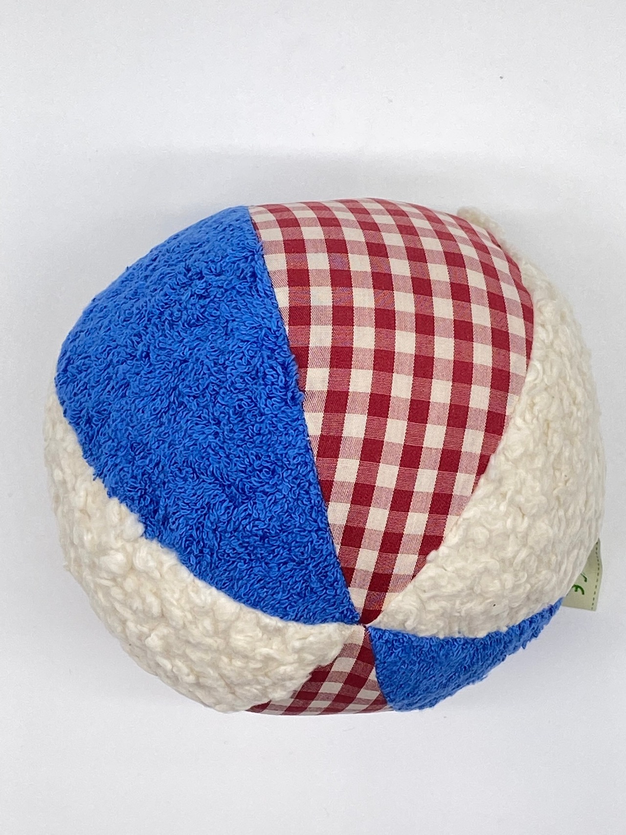 ガラガラ入ボール