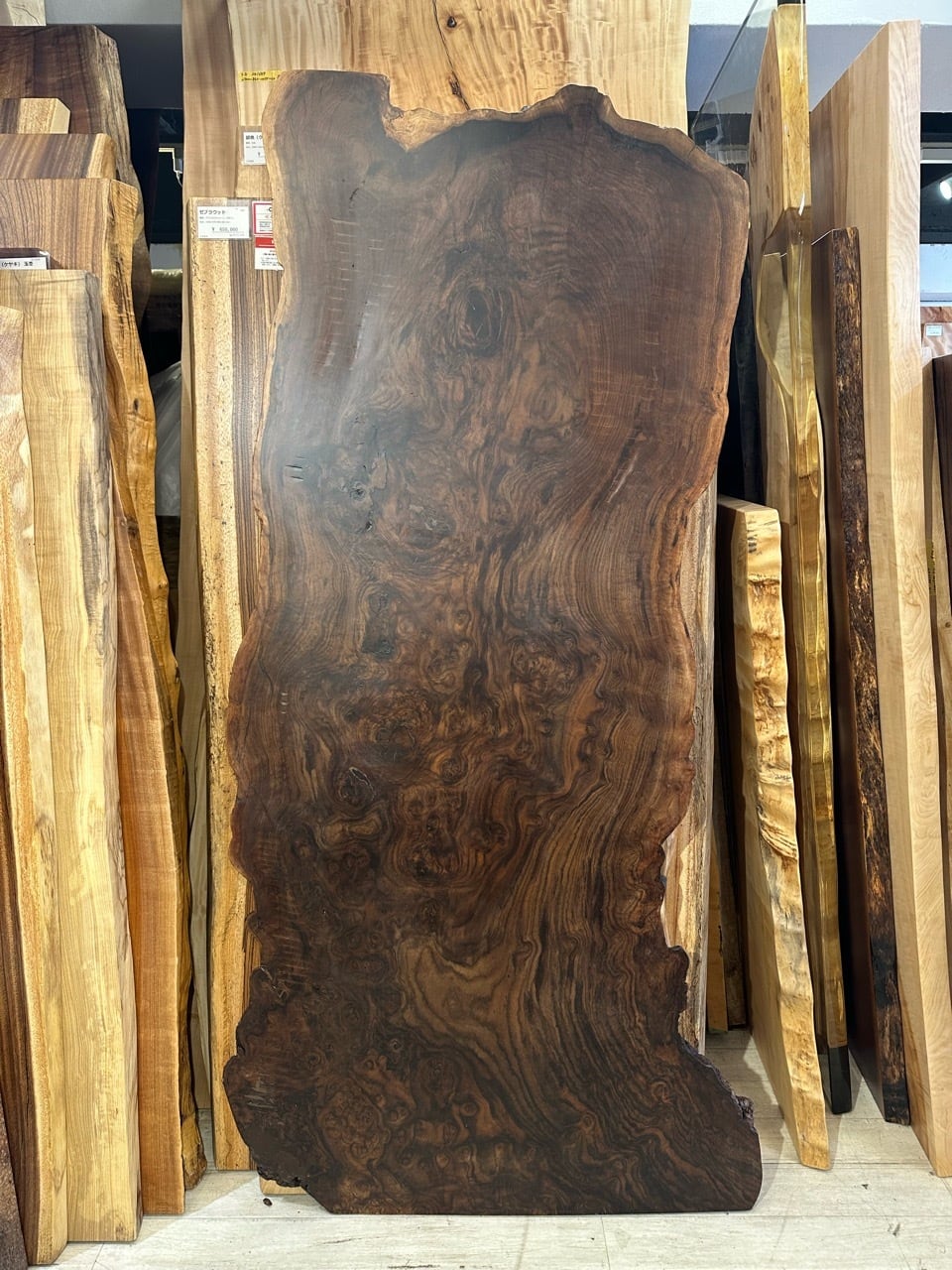 クラロウォールナット・クラスターバール_2050×750-930×40_浅草本店_