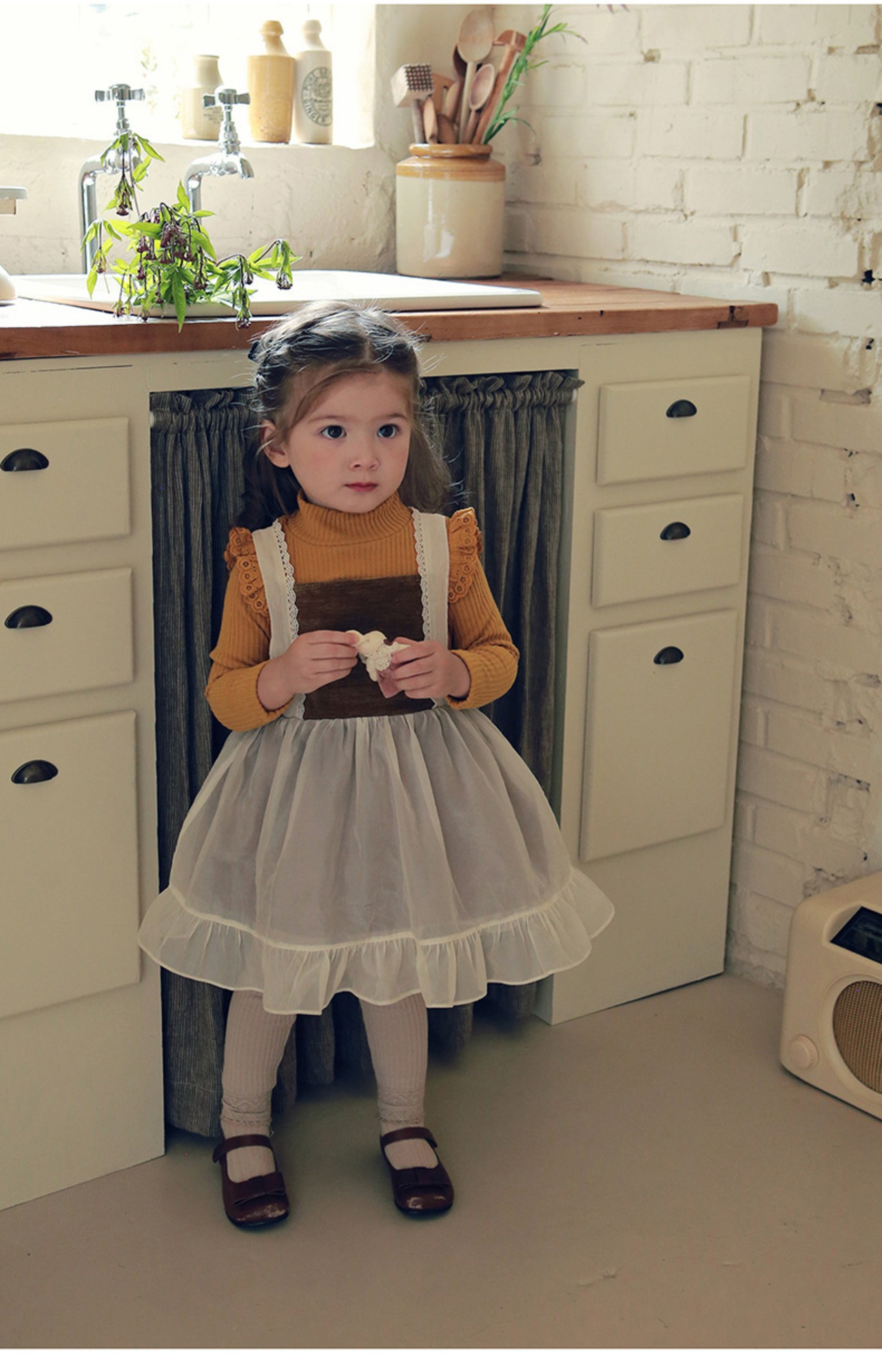 秋バックリボンチュールサロペットスカート