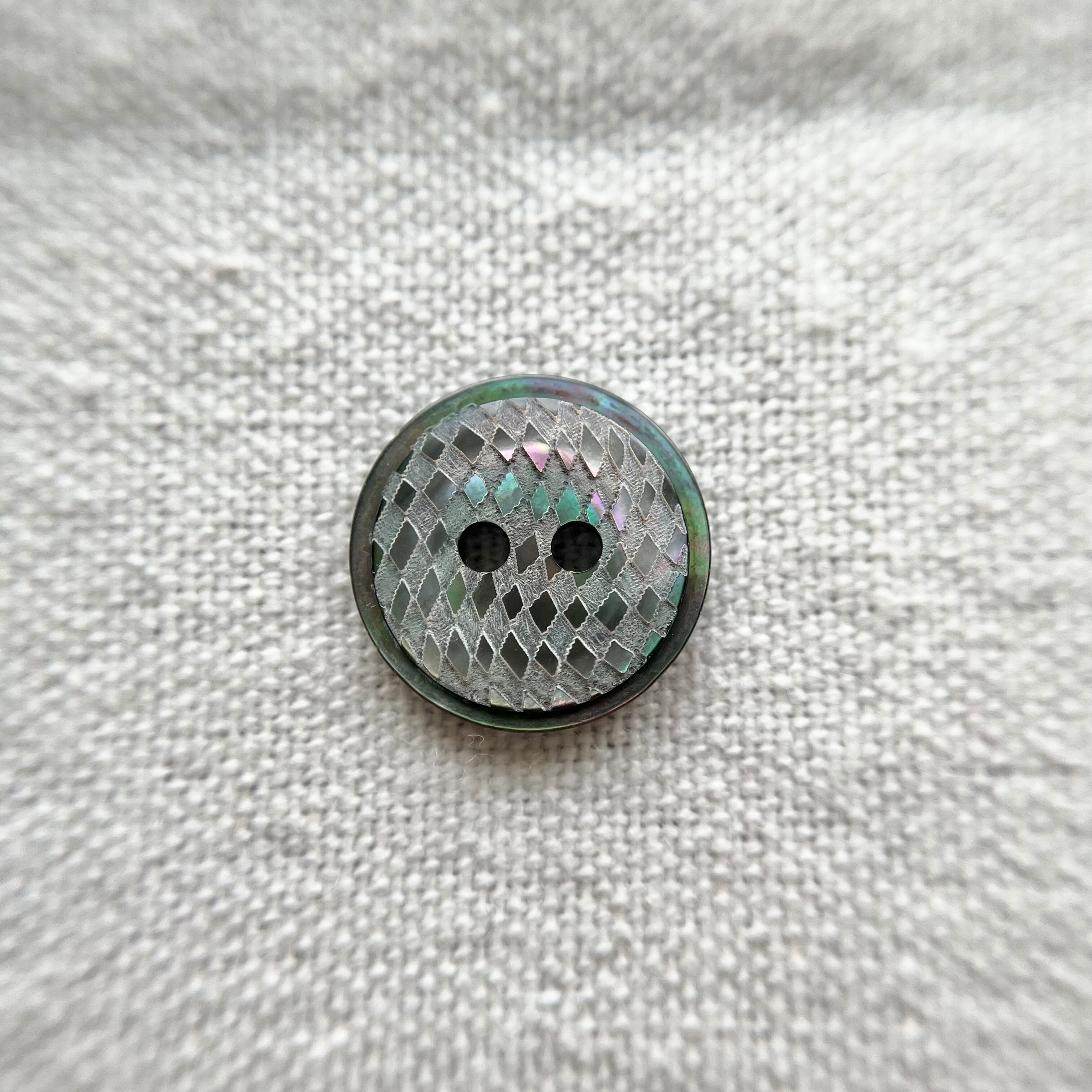 ダイヤライン×パールブラック 2穴 15㎜