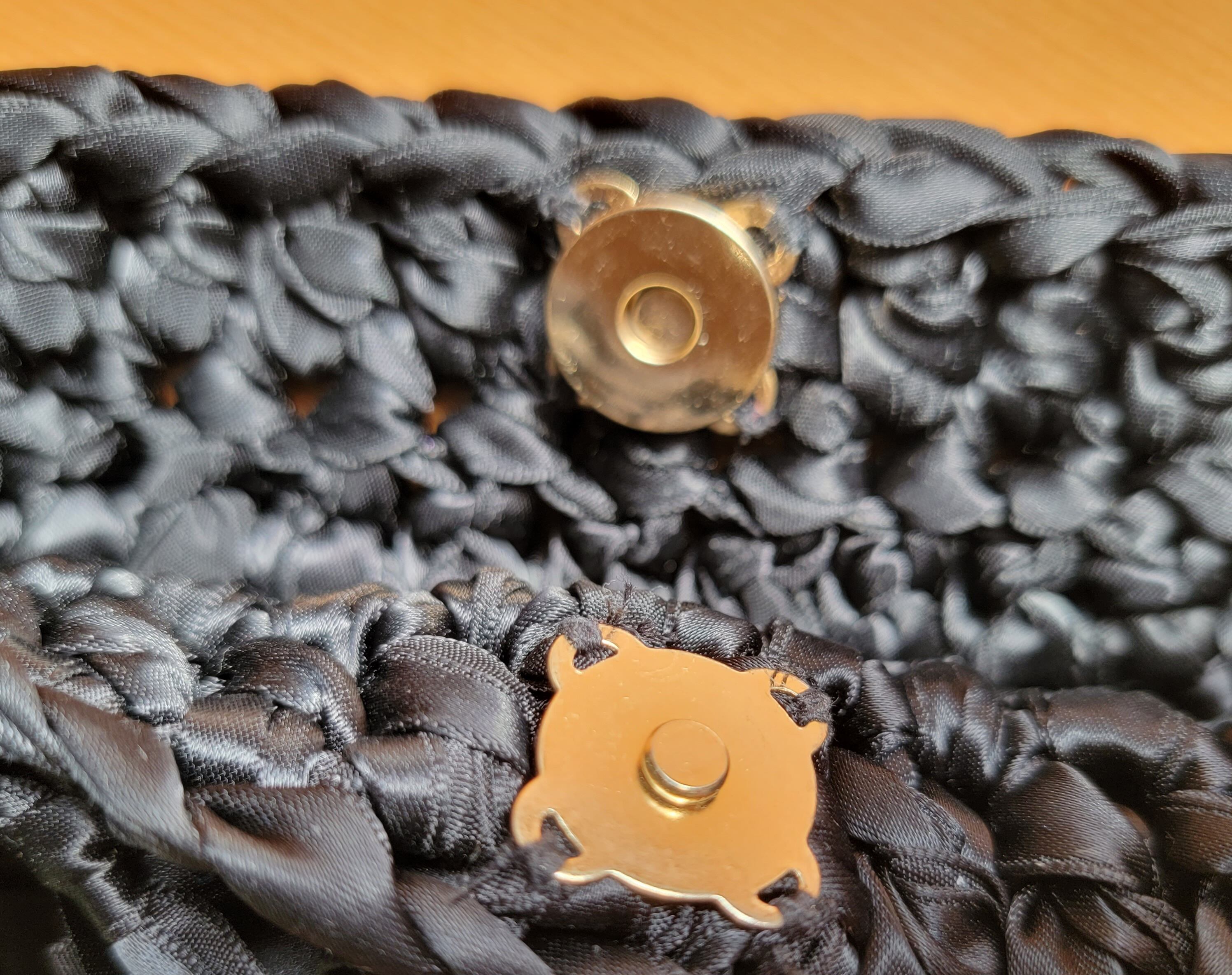 りぼん様 サテンリボン編みバッグ リボン付ブラック | Pay ID