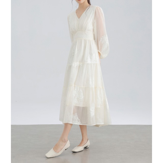 刺繍入りパフスリーブVネックシェイプウエストロングワンピース 00198