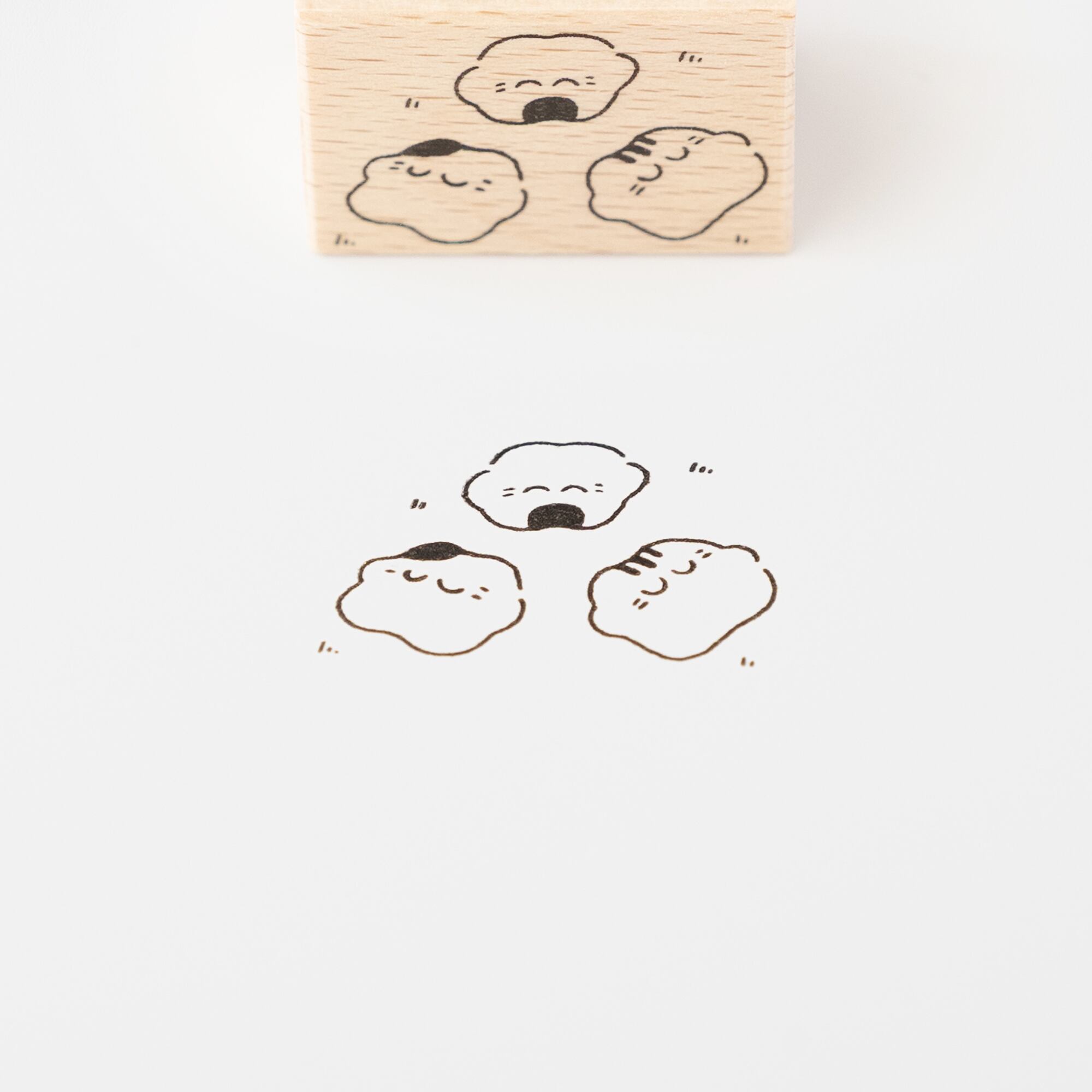 お昼寝ちびねこ | はんこ