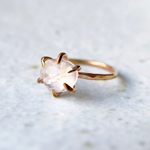 Bibelot LA ::: rose quartz ring