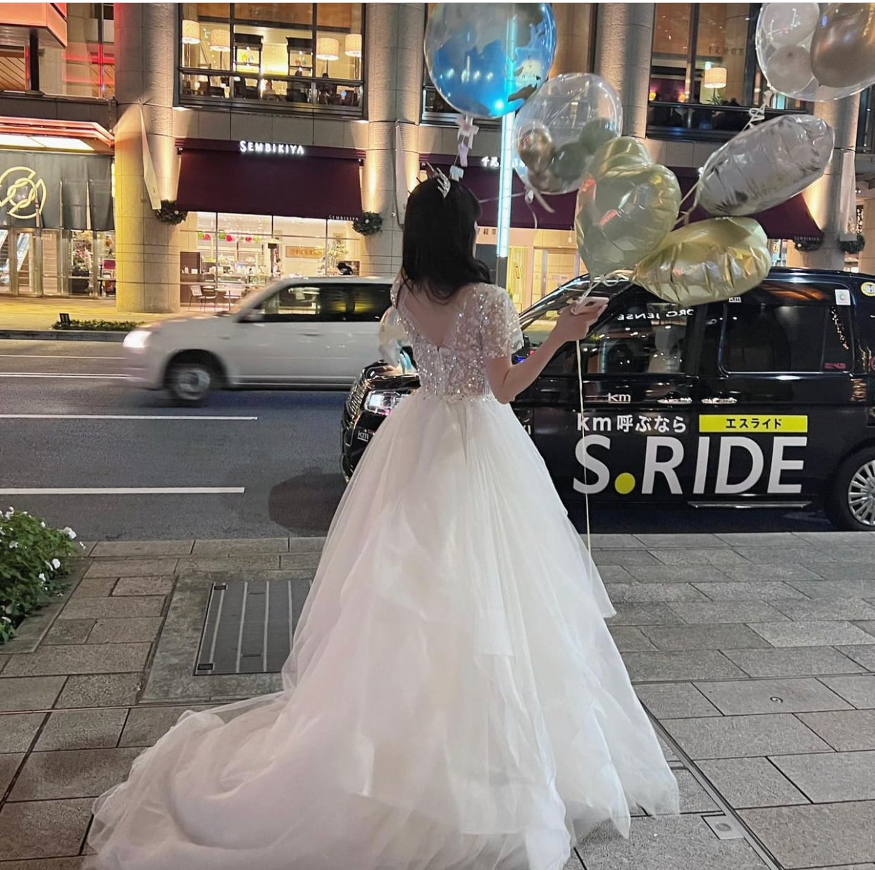 韓国スタイル　キラキラ　ウェディングドレス | MINLADY BRIDE powered by BASE