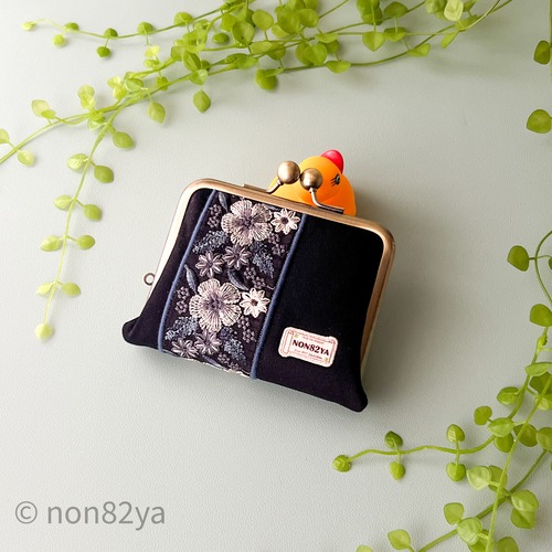 ほどよいお財布　インド刺繍ブルーリボン