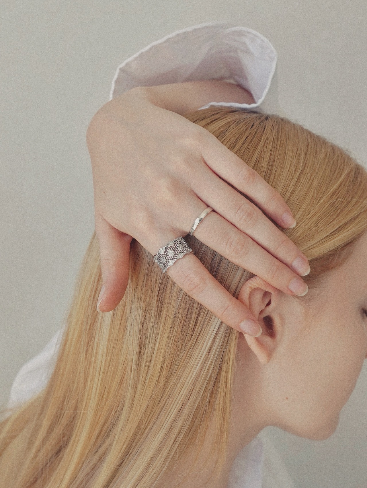 LACE RING