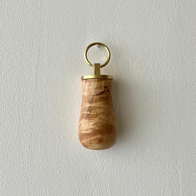 KeyRing30 tochi spalted/ Japanese horsechestnut