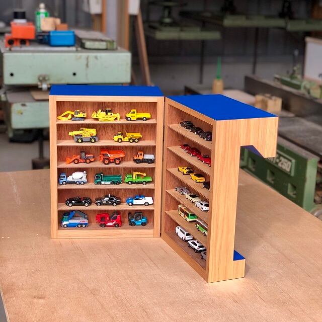 T：コレクションケース | コニシプロダクト【木工デザイン・造作家具製作】