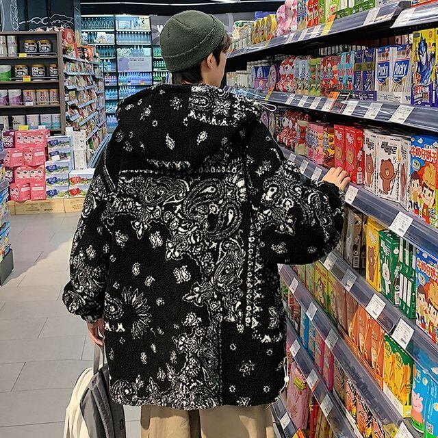 予約販売】ボアブルゾン メンズ ペイズリー柄 モノトーン ショート丈